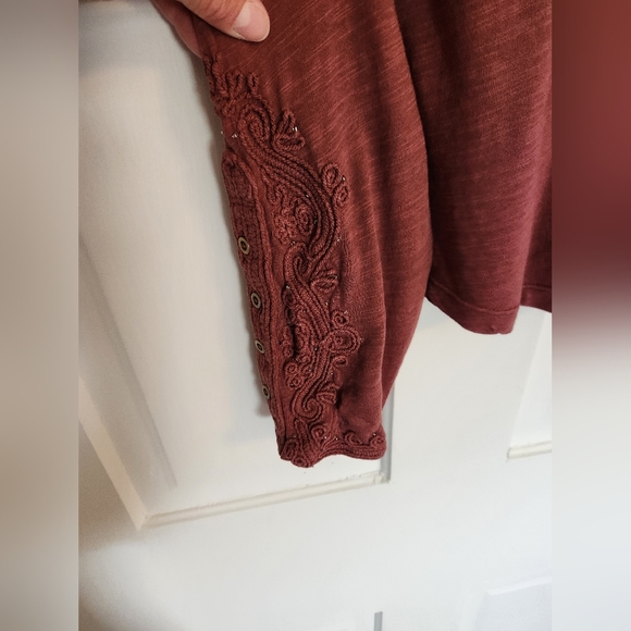 Free People We The Free Hooked on You Embroidered Sleeve Mock Neck Top Small - Picture 3 of 7